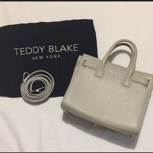 Crossbody bag (Very good condition like New)